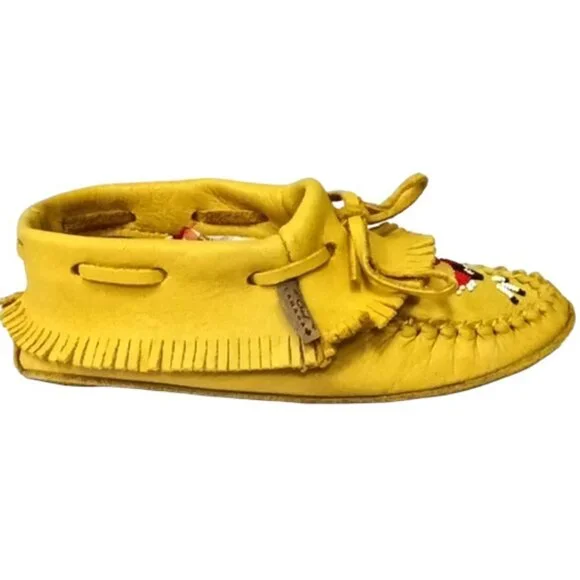 Laurentian Chief Fringed Moose Hide Leather Earthing Moccasins Tan Beaded Size 5 - Picture 1 of 11